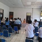 Ibadah Dharma Wanita Dinas Komunikasi dan Informatika Kabupaten Nabire Mempererat Kebersamaan dan Nilai Kerohanian